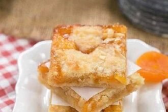 Apricot bars 1 2.jpg