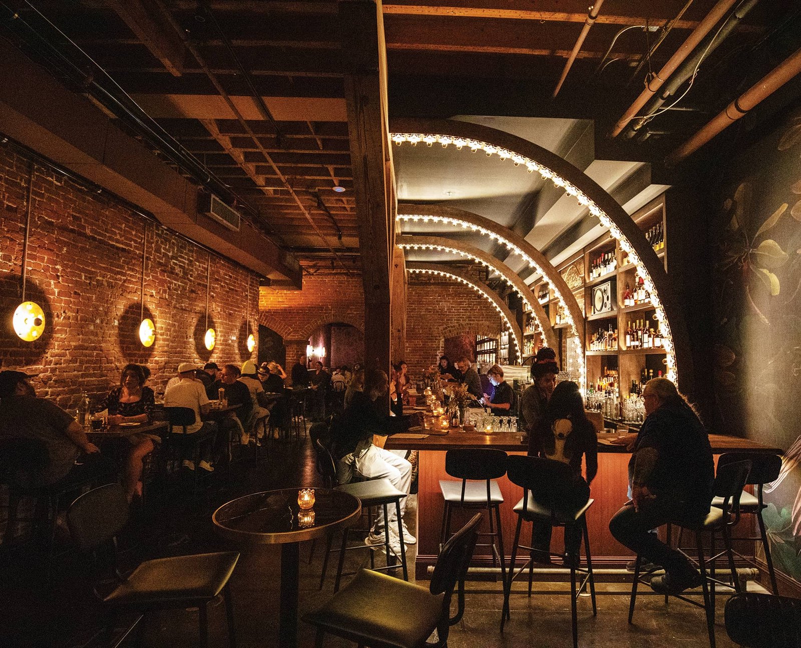 Imbibe75 junebug interior crdt randy schmidt.jpg