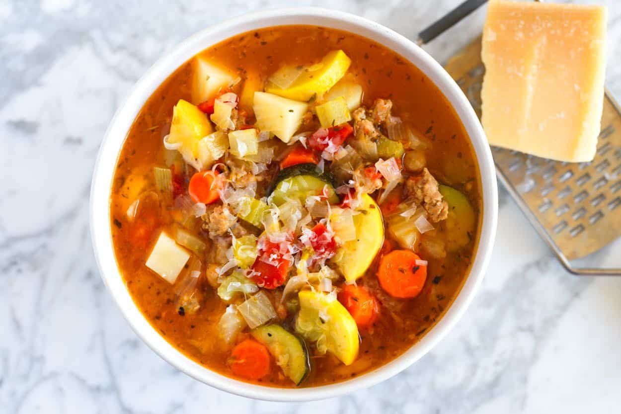 Sausage minestrone soup recipe.jpg
