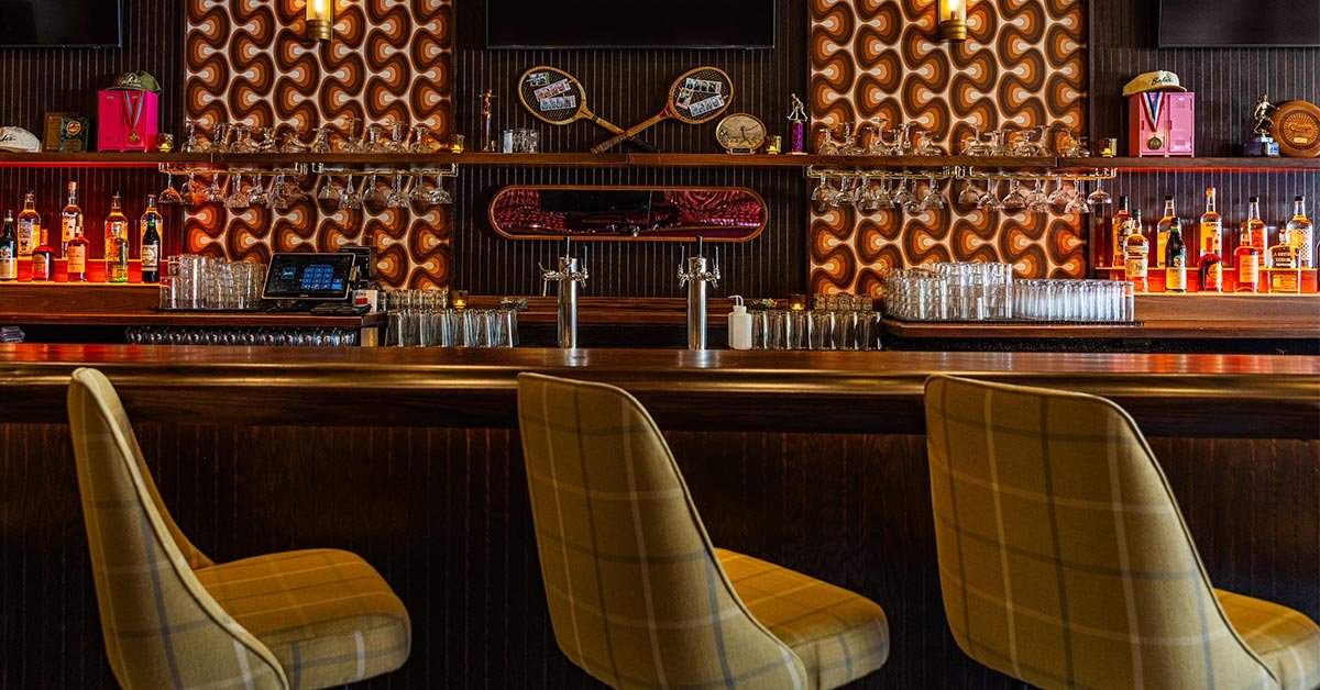 Social lesbian sports bars queer nightlife.jpg