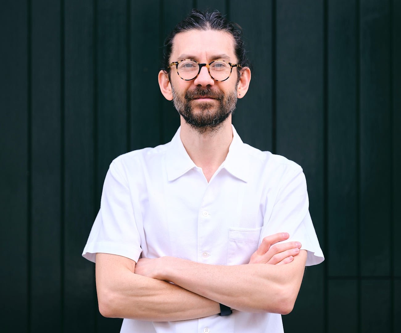 Anglothai john chantarasak 1.jpg