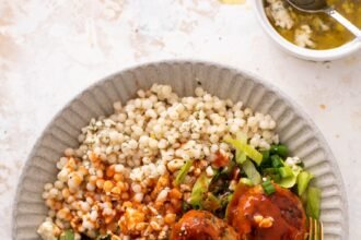 Buffalo chicken meatball bowls 6 scaled.jpg