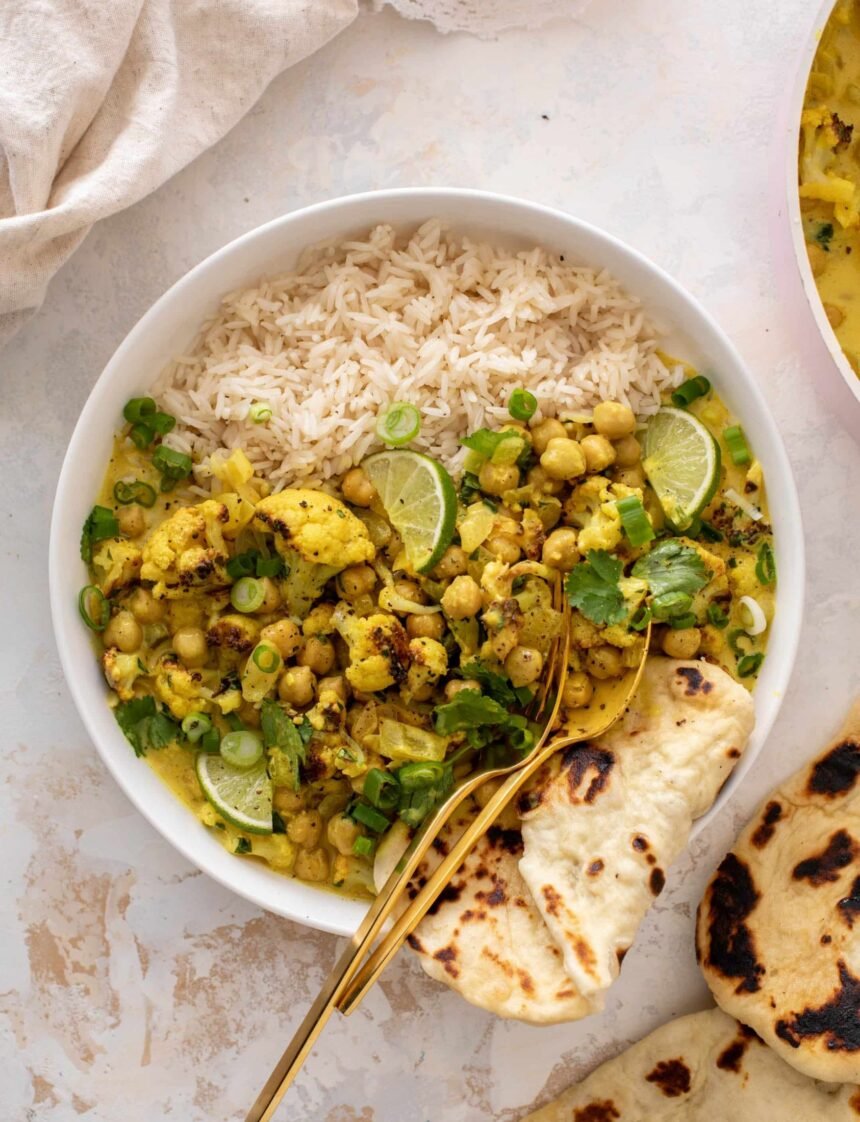 Cauliflower chickpea curry 8 1 scaled.jpg