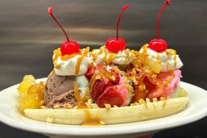 Scorfana banana split.jpeg