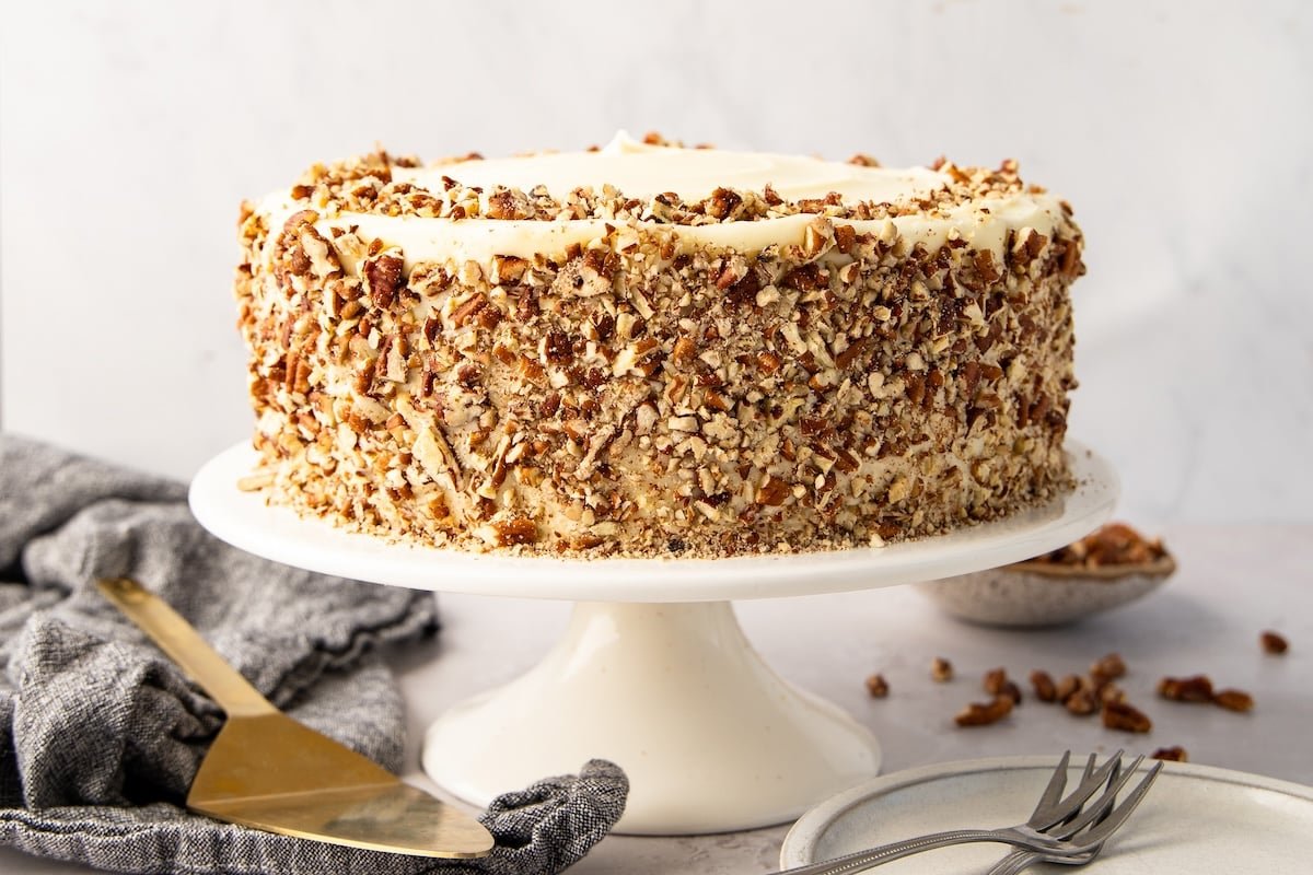 Hummingbird cake 4.jpg