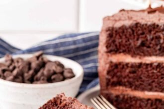 Chocolate cake 35.jpg